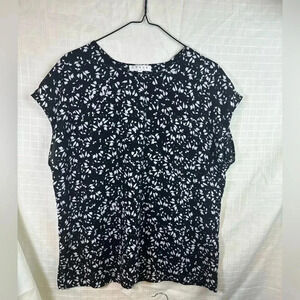 CHAUS SPORT Ivory White Black Silky Flowy Blouse. Size M